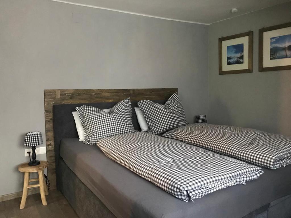 Appartement Felsblick Ferienhaus Fuenf Sinne Döbriach Exteriör bild