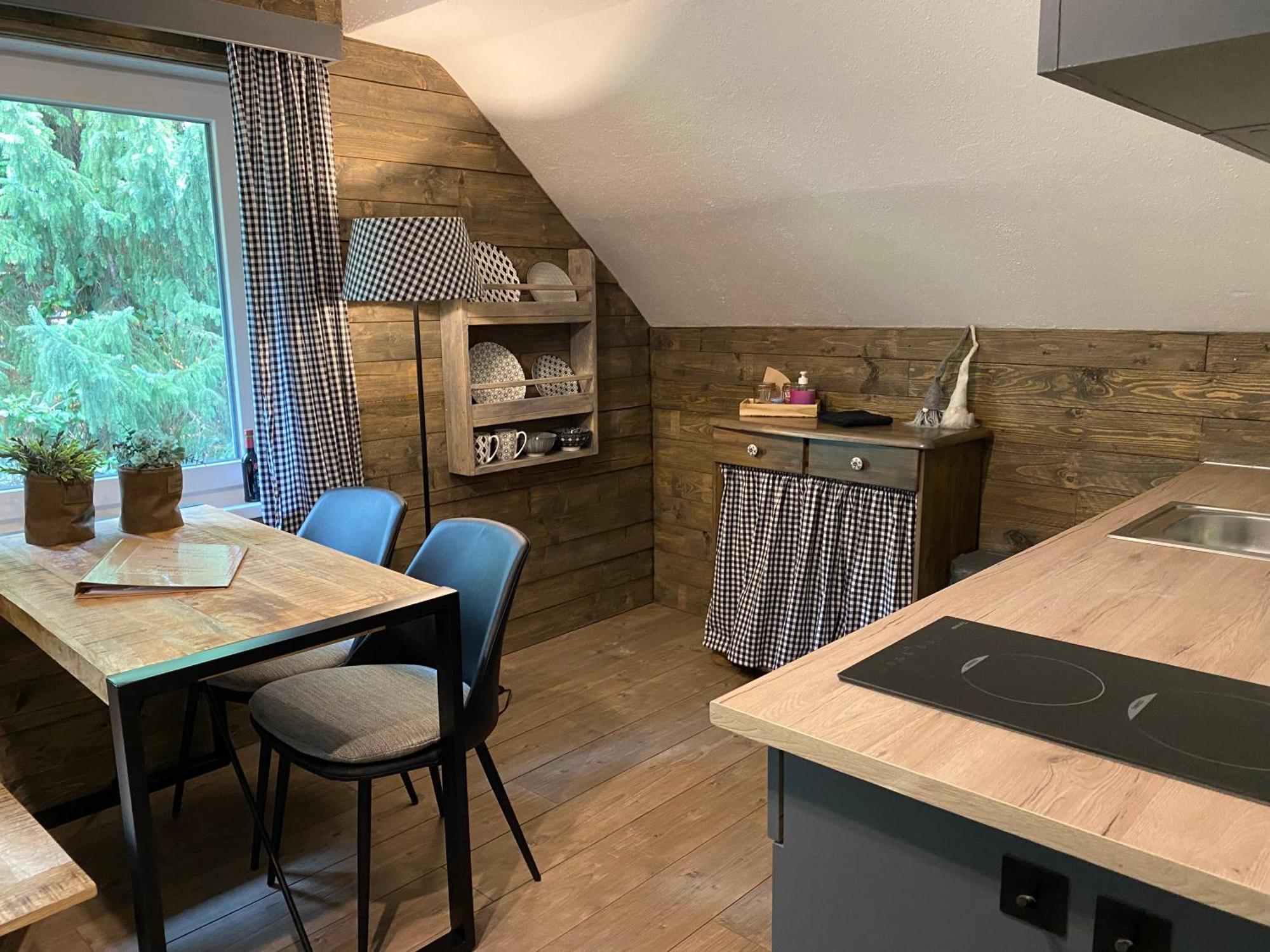 Appartement Felsblick Ferienhaus Fuenf Sinne Döbriach Exteriör bild